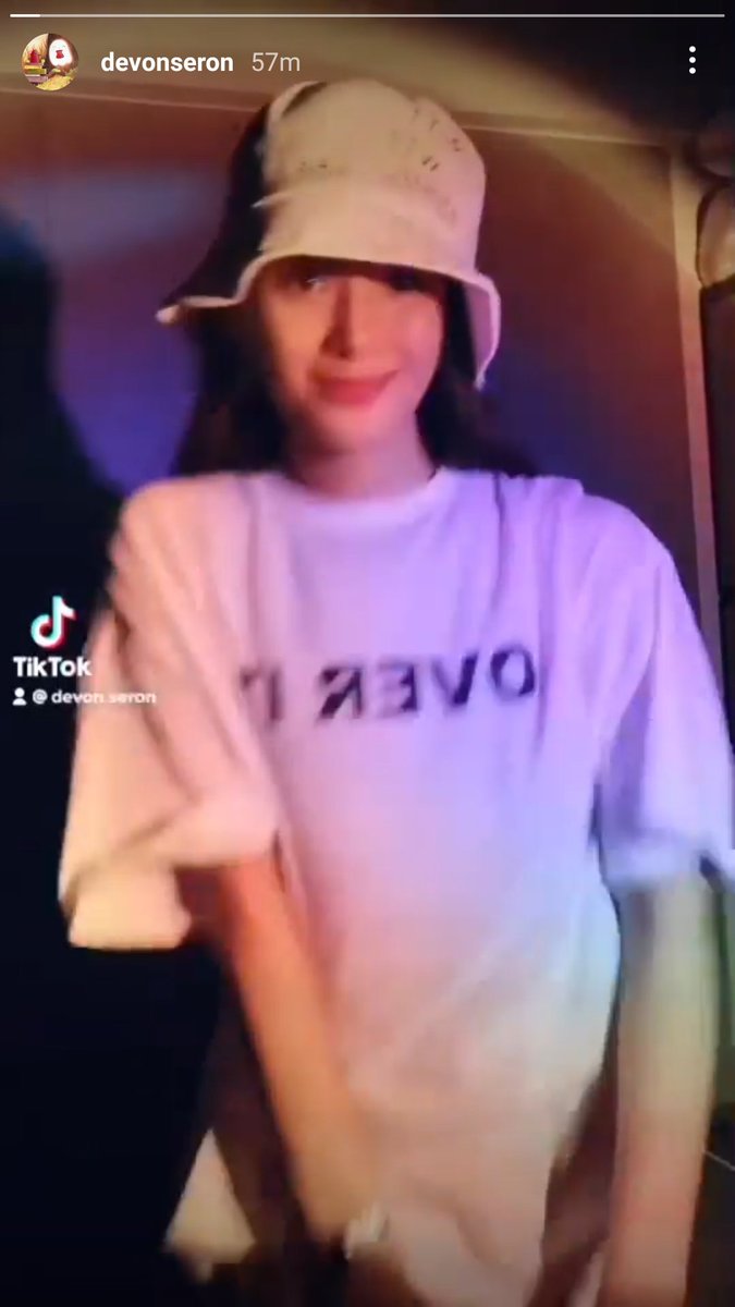 DEVONline_SQUAD's tweet image. [ 🎥 #DevonSeron | IG story] 
TIKTOK DANCE VIDEO 💃
👉 devon.seron 

THANK YOU FOR THIS LOVES 🙌 
THIS MADE OUR (#DEVONairs) NIGHT 🤩❤️