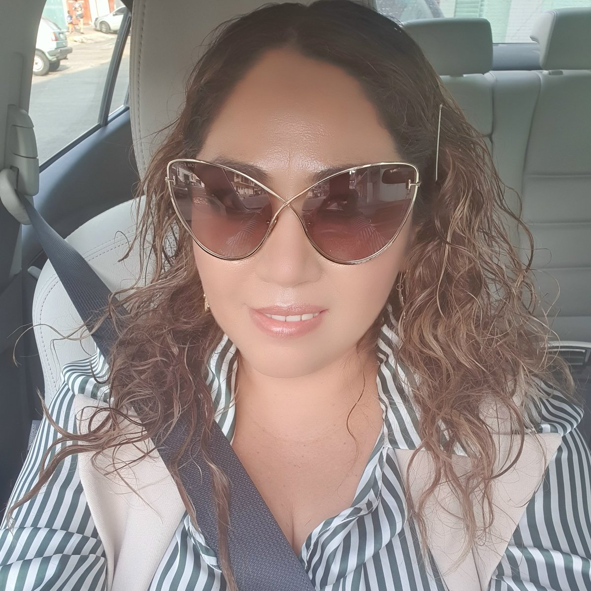 Nellymf's tweet photo. #NuevaFotoDePerfil https://t.co/5uLCK78miM