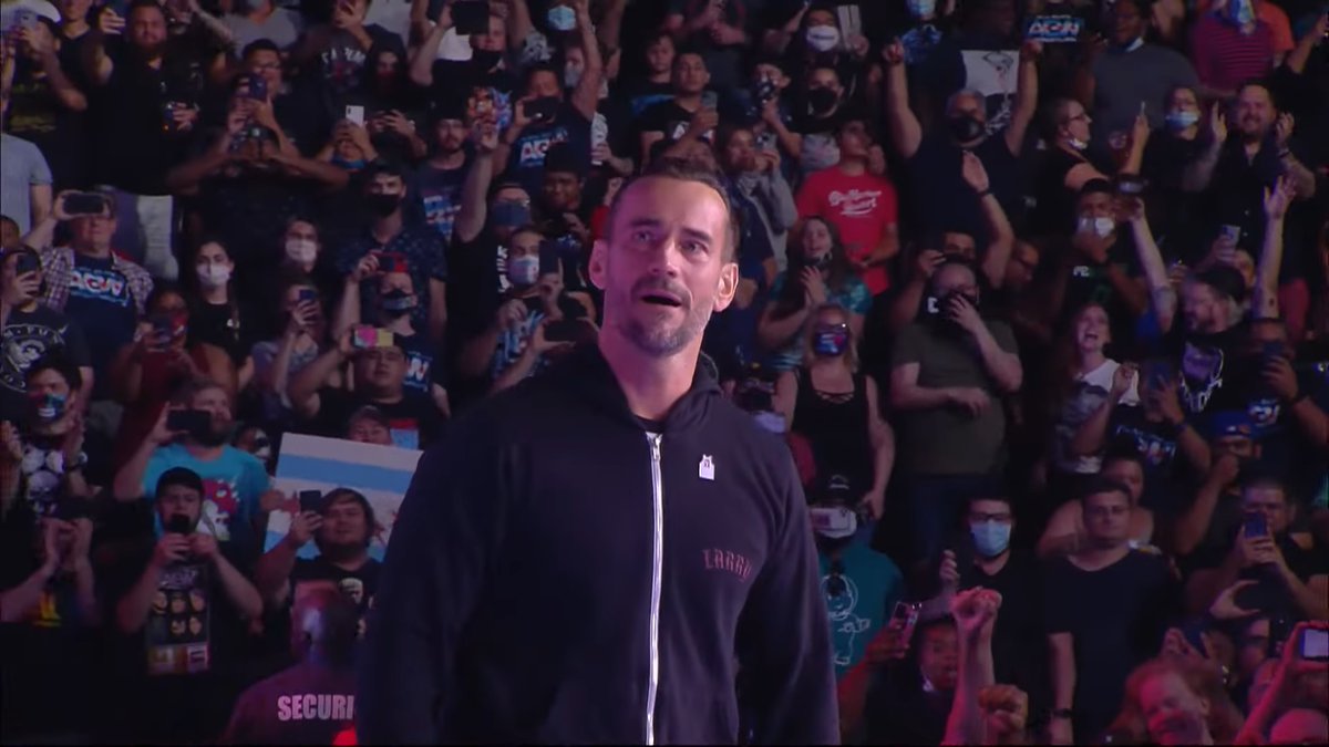 DannyDiaz60's tweet image. "This building hasn't shook like this since Michael Jordan was here, this is Jordanesque" 

-The Great @JRsBBQ summing up @CMPunk's return, perfectly 

#AEWRampage #AEW #CMPunkisAllElite