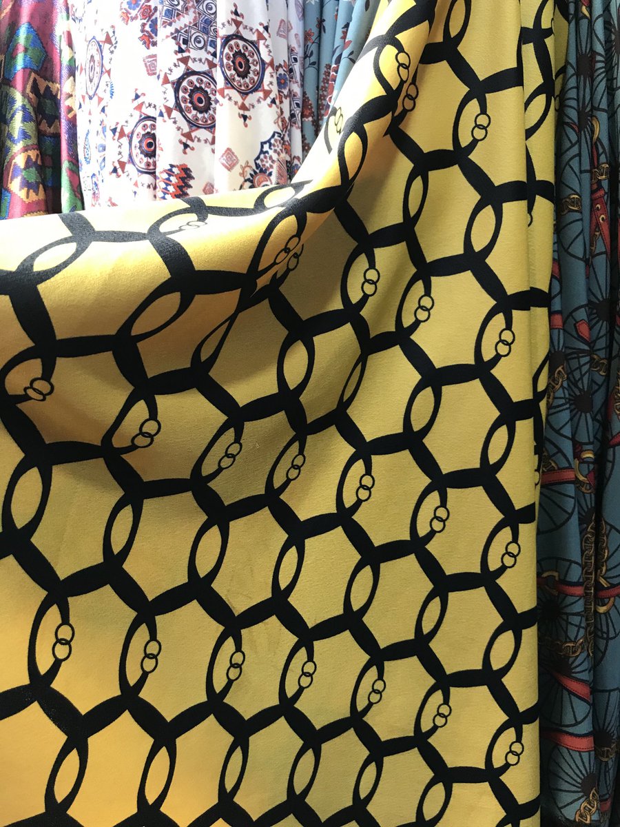 25bygemini's tweet photo. Keeping it mellow cos its yellow💛
Fabric type: crepe
Price: ₦1,200/yard
Location: Lagos
Delivery available
Kindly rt🙏
Buju #FullWorksPlan
#BBNaija #Bitcoin Anita Michael Liverpool https://t.co/nWrBbdpkah