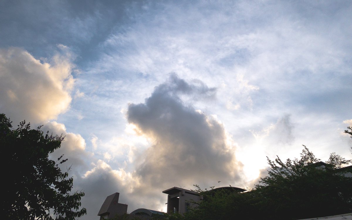 NgSaeGet's tweet photo. #photography #拍照 #攝影 #写真撮影
#shotoniphone #shotonphone #shotoncellphone #shotonmobilephone #mobilephonephotography #mobilephonephoto #cellphonephotography #cellphonephoto #mobilephonepicture #cellphonepicture #携帯写真 #携帯撮影 #撮影 #携帯電話撮影 #手機攝影 #手機拍照 https://t.co/Aq6KPOV0iL