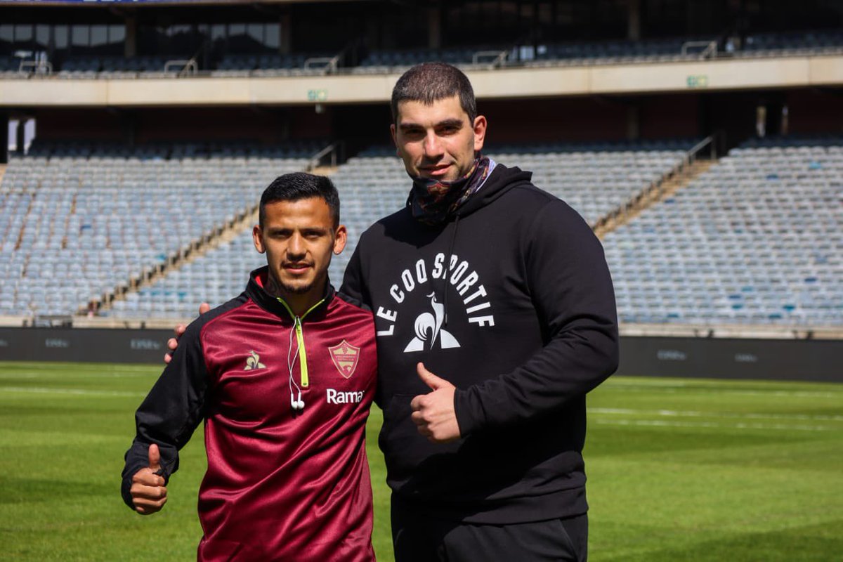 New season…. Same goals…. More hunger!!!! Watch out for this Argentinian wizard…. Vamos Junior Mendieta!!!! #ProudlyStellenbosch #PSL #Stellenboschfc