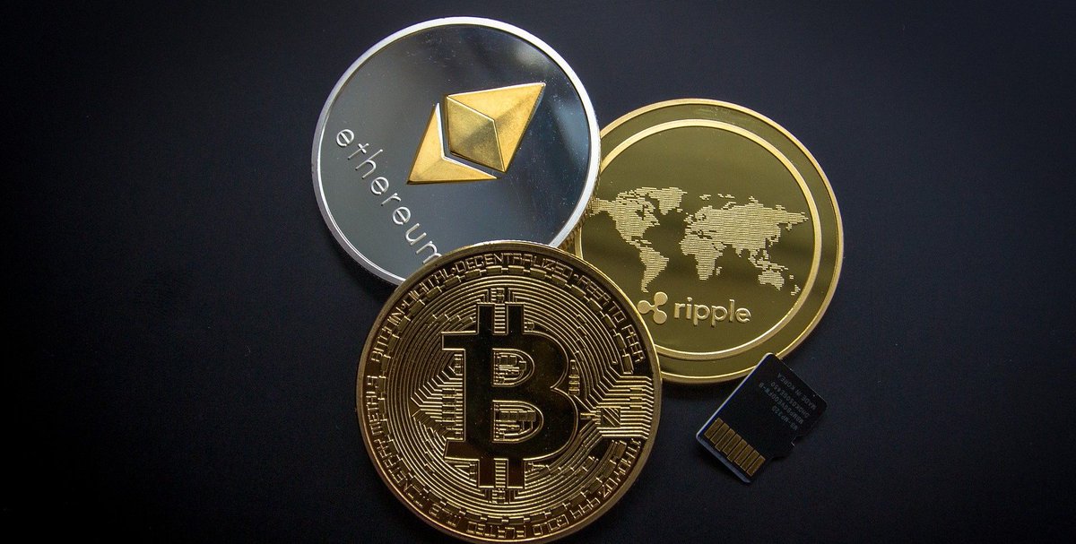 Sell_Bitcoins's tweet photo. Best cryptocurrency exchanges for trading Bitcoin in India : https://t.co/6DL89RSPdE
#topbitcoinexchangewebsite 
#cryptocurrency
#Bitcoins https://t.co/okPnFraZcd