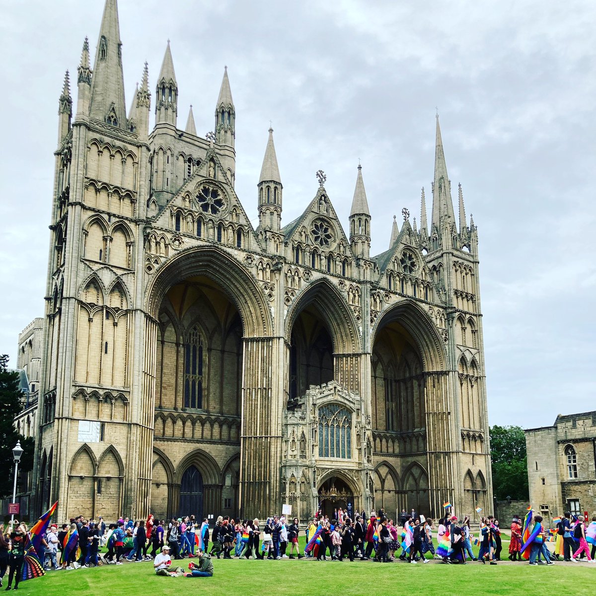 The parade has reached Cathedral Square and the street party is about to start @PeterbPrideUK! We’re in the info point (on the cathedral side of the square) with stickers and info about our services. Alongside @CambsLGBT!