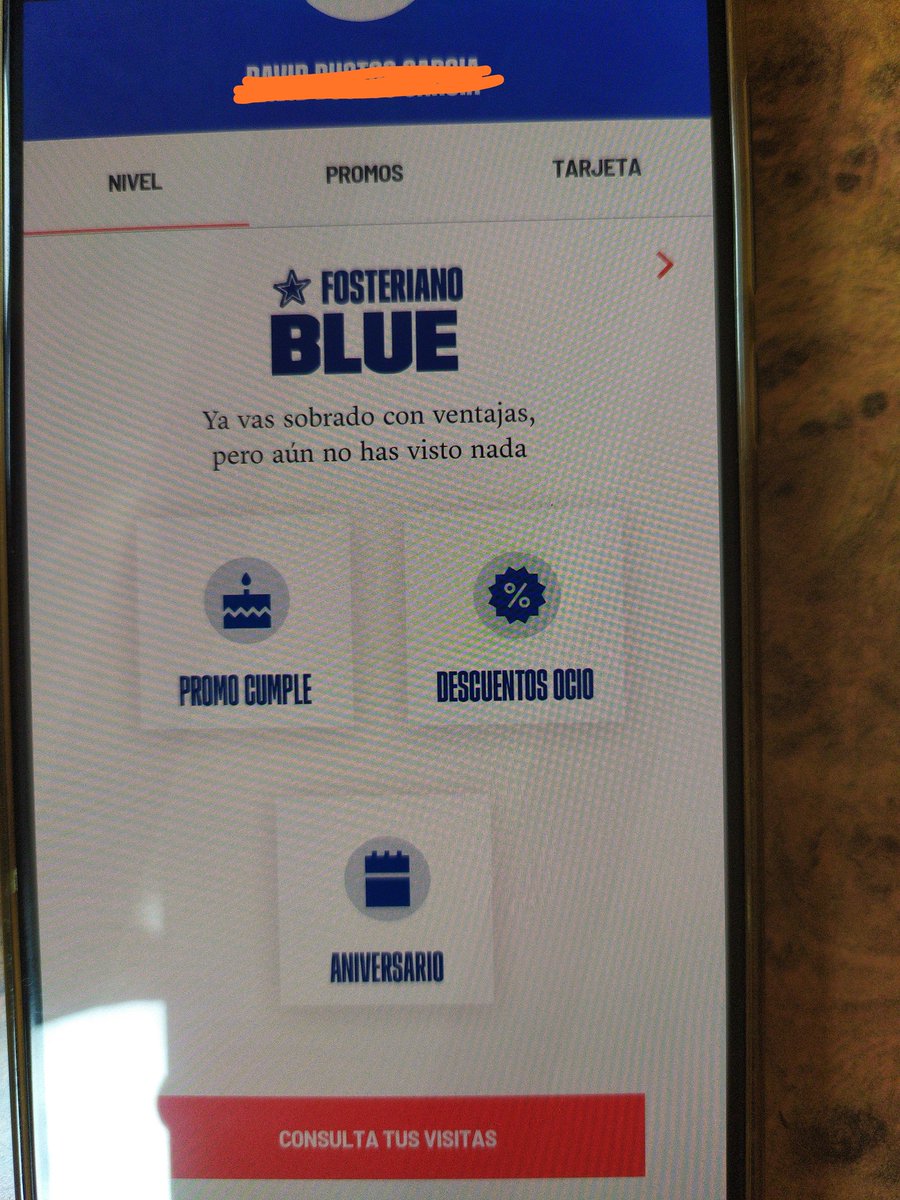 Holaa, <a href="/FosterHollywood/">Fosters Hollywood</a> tengo una duda, hoy hemos llegado a gold en la aplicación de #fosterianos y hay un fallo porque en el menú principal sigue saliendo que somos blue pero luego en el medidor de las veces que hemos ido sale gold.