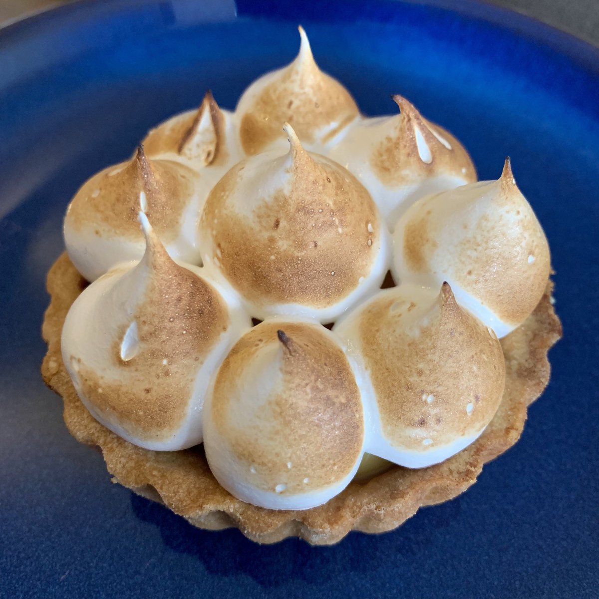 So this was rather delicious. Lemon Meringue pie from @AbbisPantry at @leith_market #Leith