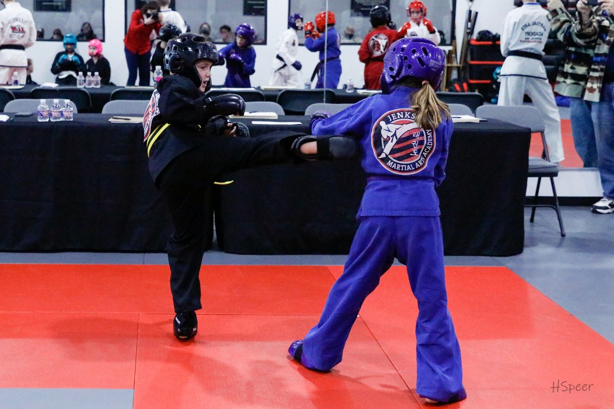 JMAA_Kicks's tweet photo. If opportunity doesn’t knock, build a door.
Photo by Hillary Speer 

 #jenksmartialartsacademy #taekwondo #martialarts #fitness #motivation #success #excellence  #jenks #tulsa #oklahoma https://t.co/5Kj1WdFWvZ