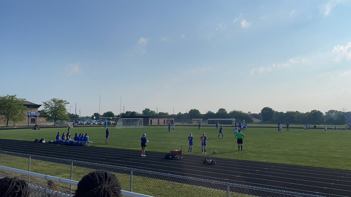 HDgirlssoccer's tweet photo. Let’s go JV!!⚽️ https://t.co/W3IF5KuVe7