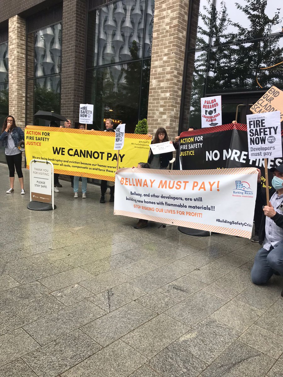 homes4alluk's tweet image. At Bellway sales office Nine Elms today #makedeveloperspay @ActionFSJ #firesafety