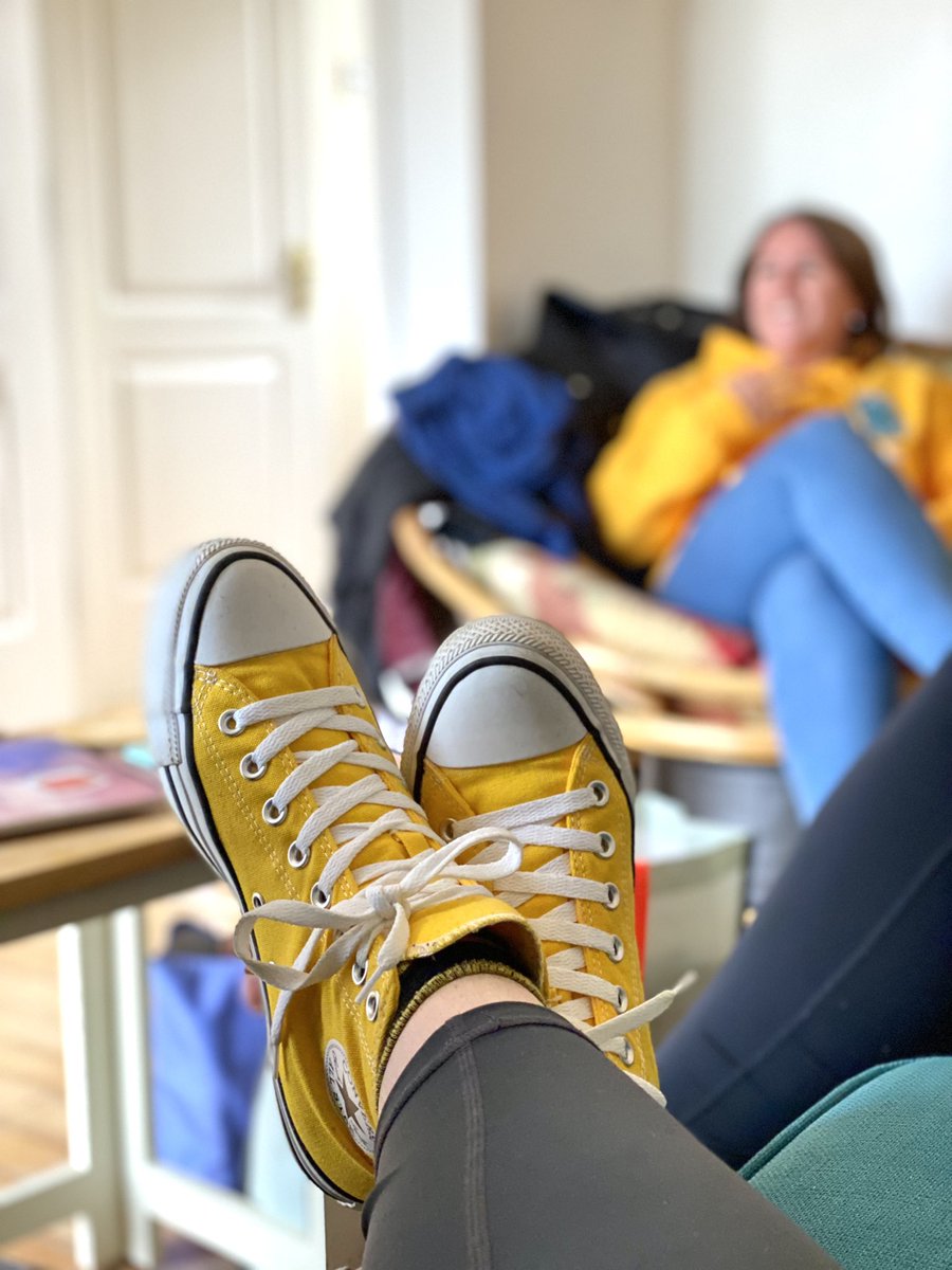 karenlreyburn's tweet photo. @natgrace79 😆😆😆😆😆

My question is WHAT ABOUT MY CONVERSE. #thedangerisreal https://t.co/HNNEnvKhxL