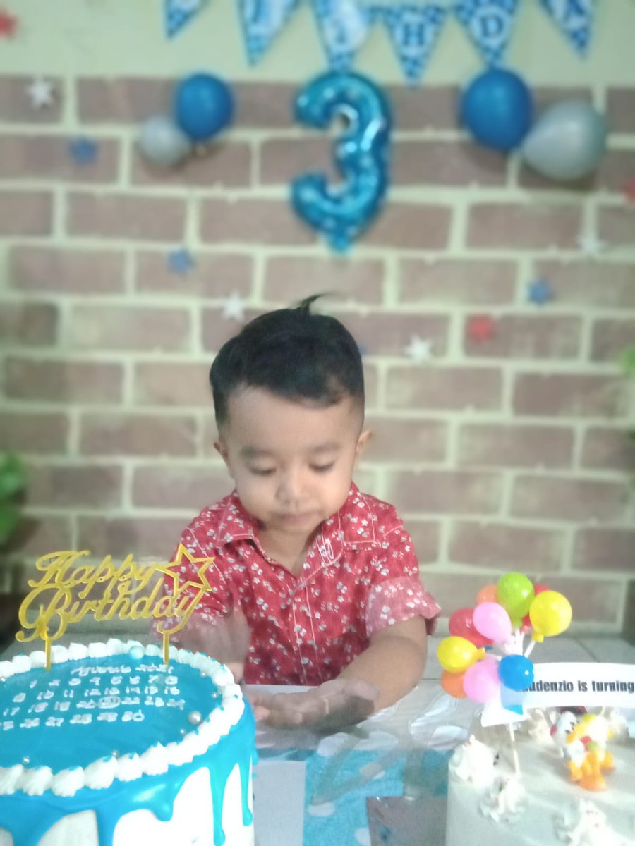 Karena oleh Aku umurmu diperpanjang, dan tahun-tahun hidupmu ditambah.
Ams 9:11