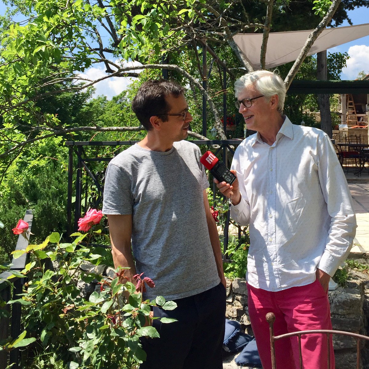 Ce dimanche 22/8, découvrez le #chemindécrivain dans le Haut-Var de Jean-Baptiste Andrea, lauréat du <a href="/PrixRTLLire_ML/">Grand Prix RTL-Lire Magazine</a> 2021 pour #Desdiablesetdessaints. Rendez-vous à 12h45 sur <a href="/RTLFrance/">RTL France</a>.