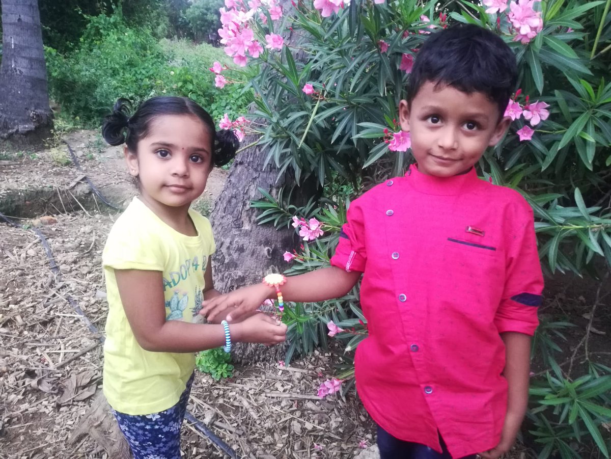 svschool_'s tweet photo. Raksha Bandhan celebrates the bond of brothers and sisters. Happy Rakhi!
#RakshaBandhan2021  #home #svschool #cbse #cbseschool #rakhi #brothersister #rakhispecial https://t.co/eNtHlXTQKD