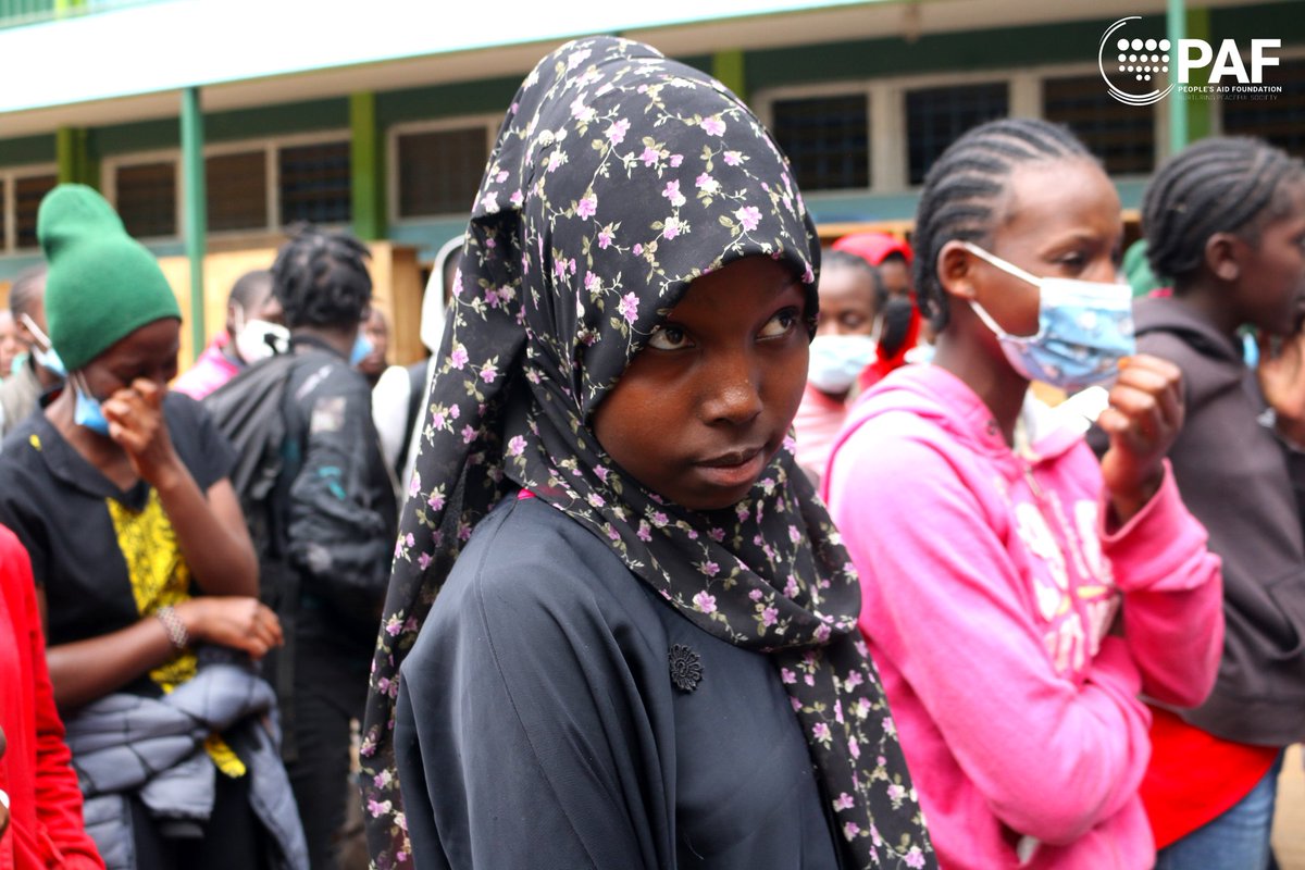 ThePAF_'s tweet photo. People's Aid Foundation Successfully Launched "GIVE HER A PAD" Program, a free sanitary towel for 1 million girls across Kenya. 
More than 500 school girls received free sanitary pads during the launch at Kawangware Primary School in kawangware Nairobi
#Endgbv #SDGs #GiveHerApad https://t.co/OttE9UCCY6