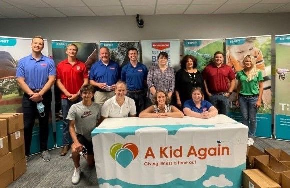 akidagain's tweet photo. Partnerships help A Kid Again thrive and we are so excited to share that BioAdvanced (which is part of SBM Life Science) partnered with our Central Carolinasโ chapter to help bring Adventures in a Box to over 300 families! #volunteer #nonprofit #AdventureInABox https://t.co/SeyYXHorKc