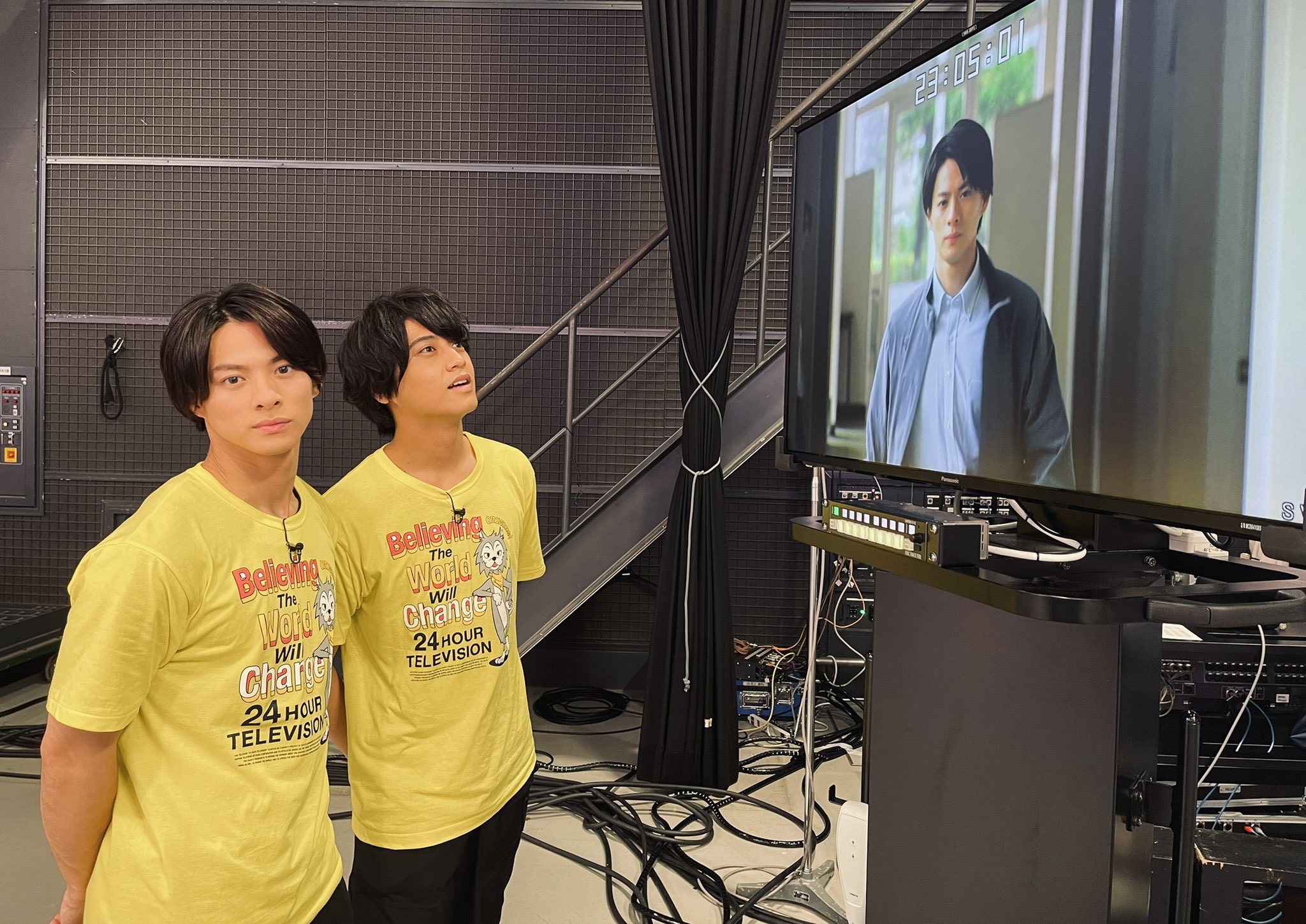 平野紫耀：主演務める24時間テレビSPドラマ 浜辺美波と“新任教師