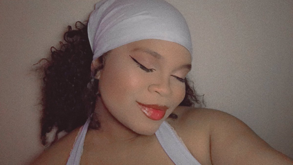 tvleiatia's tweet image. #WhosWhoatBallState 
•Taleia Wells 💘
•Marion, Indiana
•Senior, Speech-Language Pathology major Spanish minor
•BSA Academic Chair
•LSU Public Relations
•IG: tia._biia

This is gonna be a really fun year!