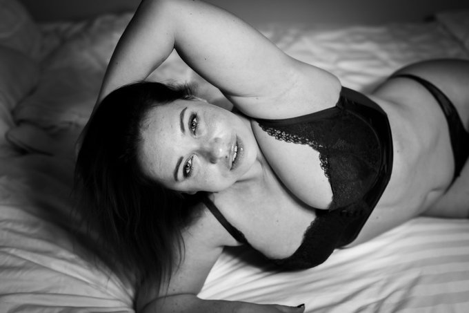 #lingerie #blackandwhitephotography https://t.co/OGTUQb7chN<a href="/tag/lingerie"class="tags">#lingerie</a><a href="/tag/blackandwhitephotography"class="tags">#blackandwhitephotography</a>