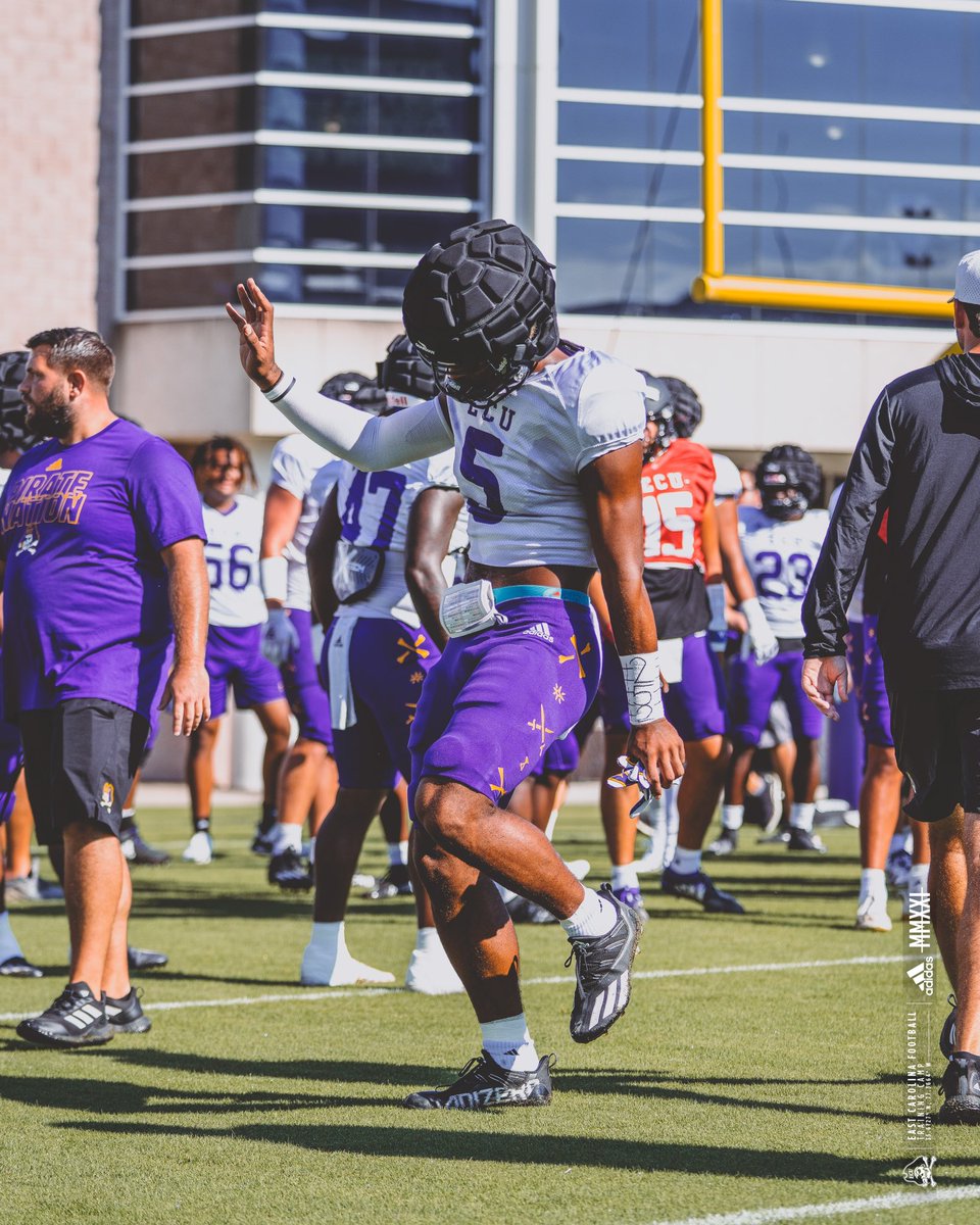 ECUPiratesFB's tweet photo. Playing football in Dowdy > anywhere else https://t.co/lje753tshD