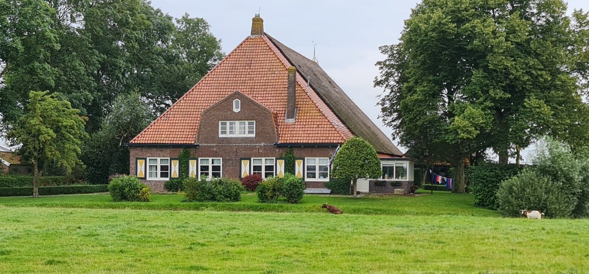 Martin1960's tweet photo. Boerderij bij #Wytgaard... 😎🚴‍♂️☁️ https://t.co/YhNUnECxDP