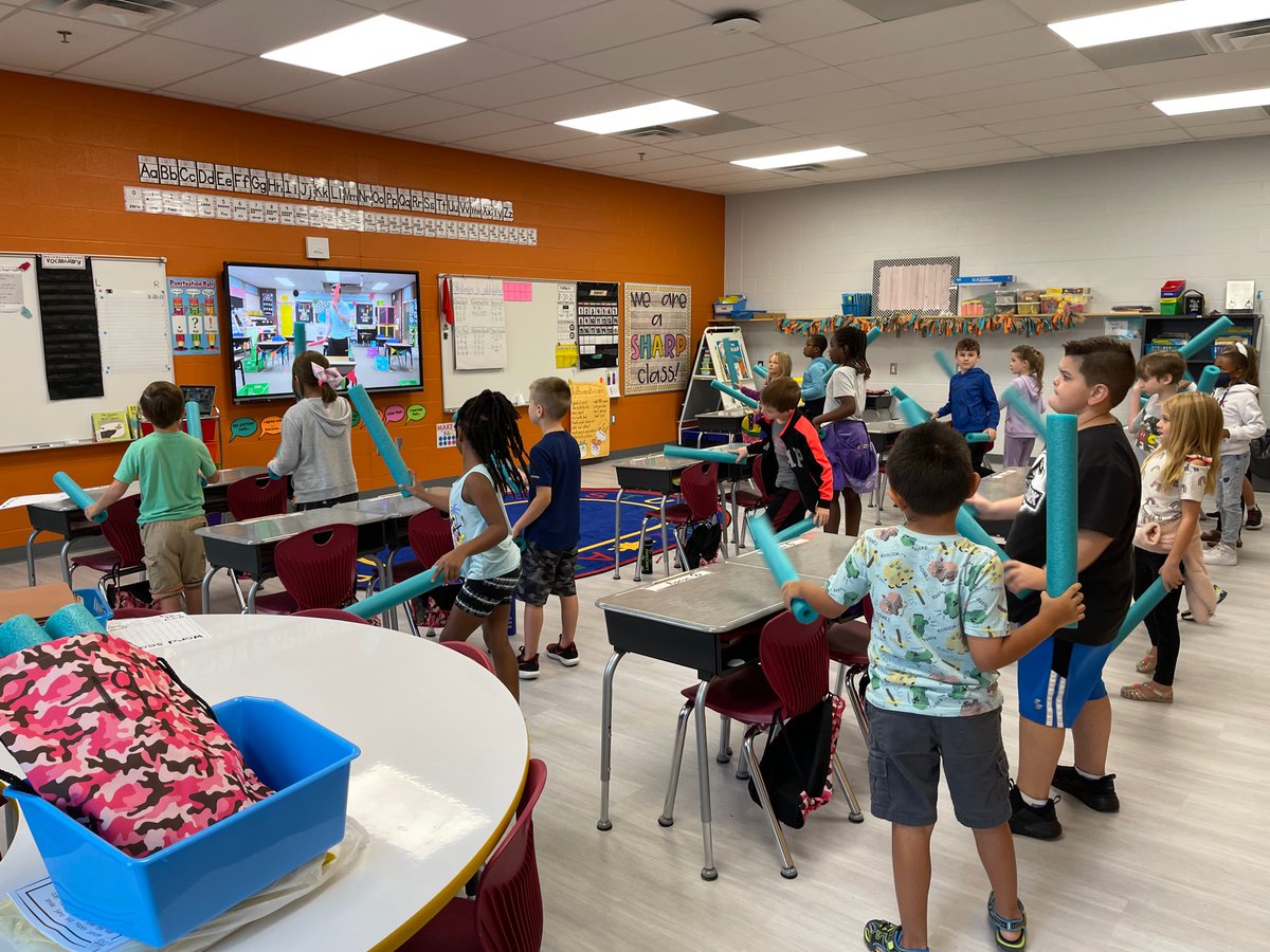 They LOVE Desk Drumming for Brain Breaks!
<a href="/plainviewElem/">Plainview Elementary School</a> #otterlyawesome
#excellenceisinplainview