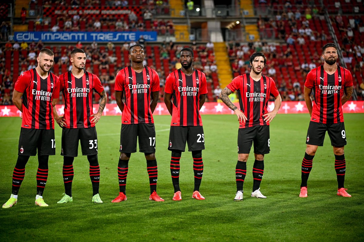 acmilandata's tweet photo. 👀 #ACMilan's last five games in Serie A: 

✅ 2-0 vs. Benevento 
✅ 3-0 vs. Juventus 
✅ 7-0 vs. Torino
🤝 0-0 vs. Cagliari
✅ 2-0 vs. Atalanta https://t.co/7RgLVs7d5U