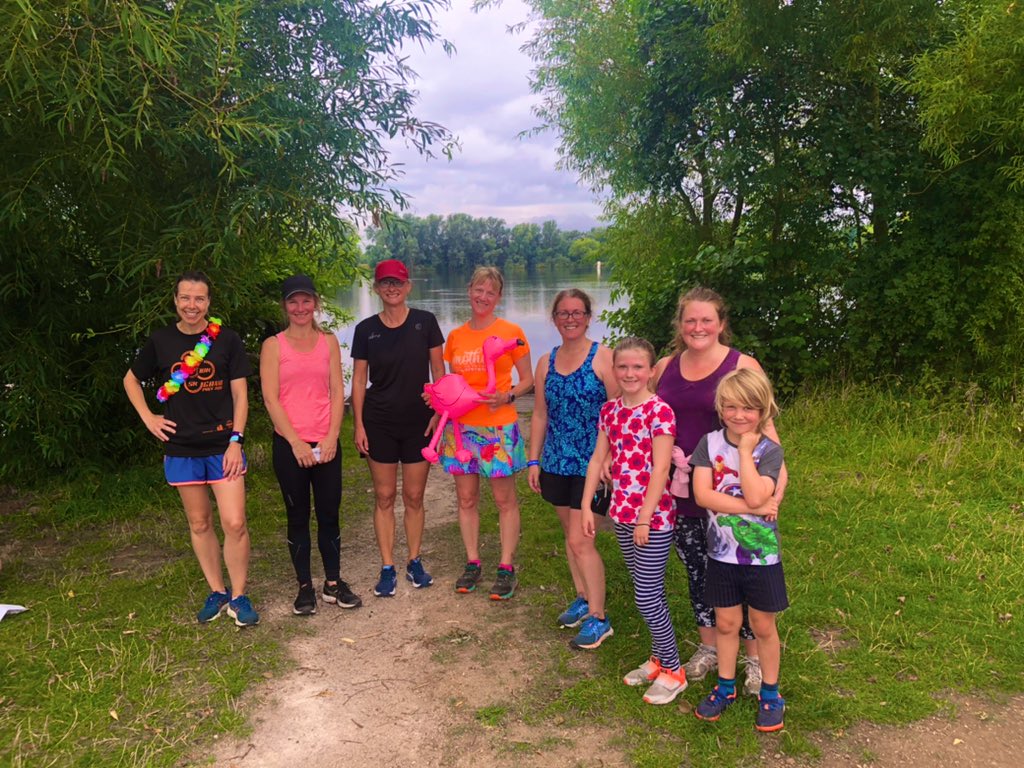 critchleyanna's tweet photo. Hawaiian vibes and tropical temperatures at @colwickparkrun today 😎! Great fun for #WeActiveChallenge Day 21! #WeAHPS #AHPsActive #ActiveOT #parkrun 🌈 🦩 🍍 🌺 https://t.co/6xtXRQSShH
