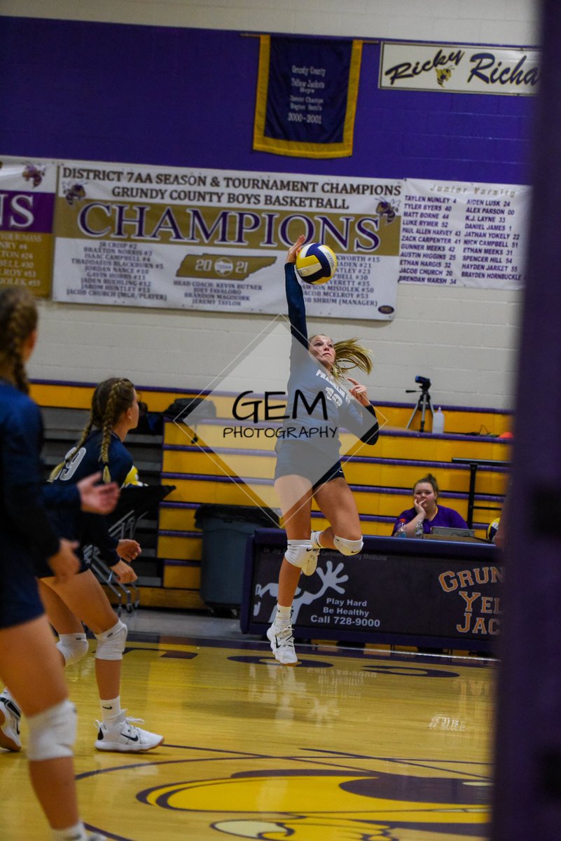 GregMeeks6's tweet image. Franklin Co. vs. Grundy Co. (JV Game) Volleyball 8-19-21
Check out the entire album on our GEM Photography Facebook page.