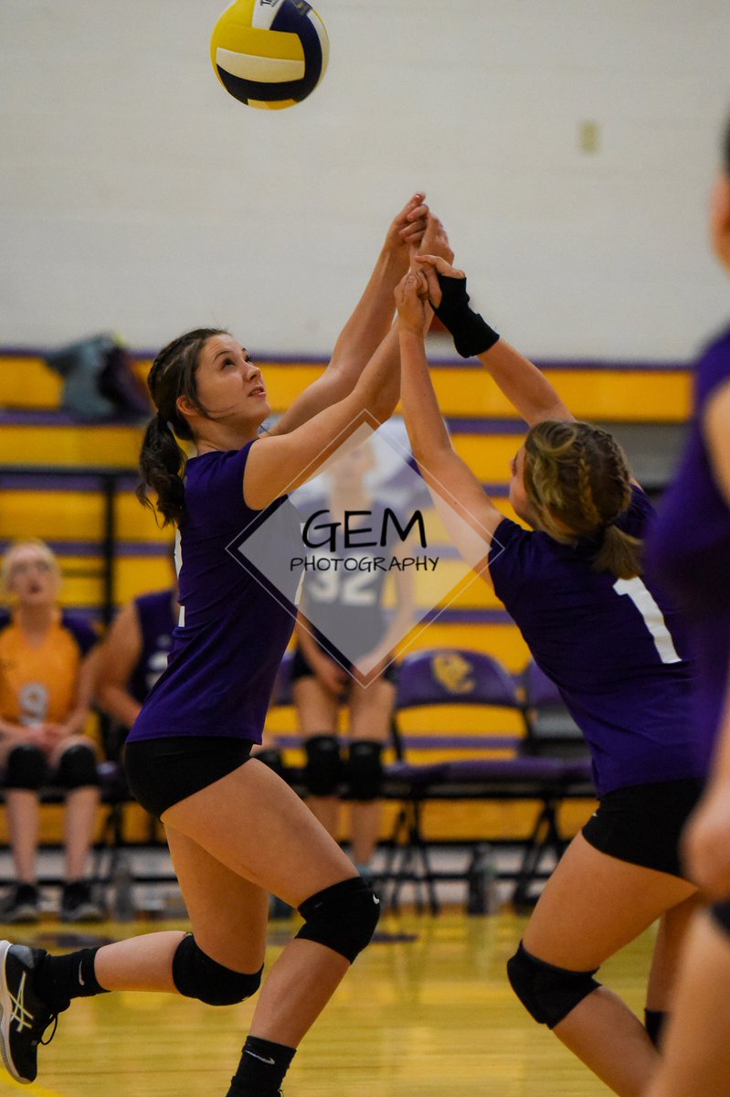 GregMeeks6's tweet image. Franklin Co. vs. Grundy Co. (JV Game) Volleyball 8-19-21
Check out the entire album on our GEM Photography Facebook page.