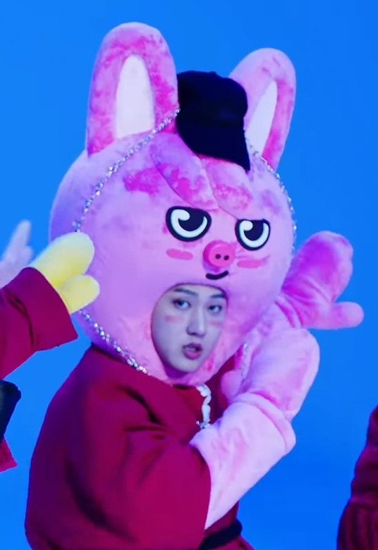 changjinloop's tweet photo. jiniret and dwaekki are so adorable 🥺 https://t.co/lxlmINTnM7