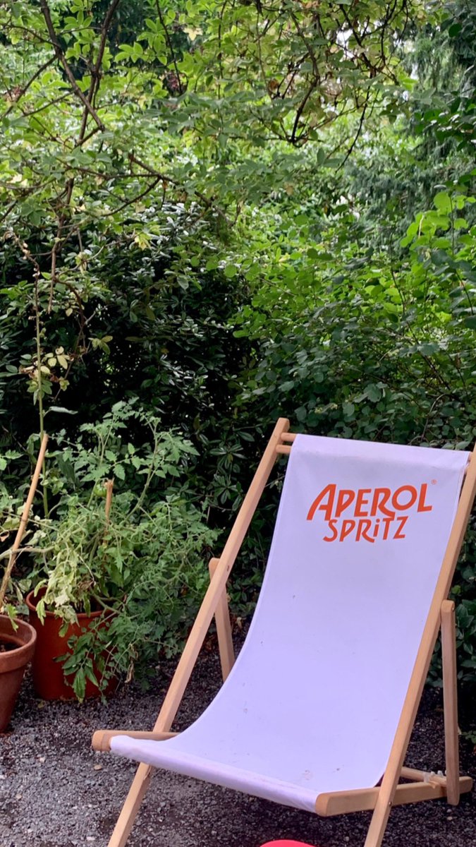 Corinne (france7885#) tweet media