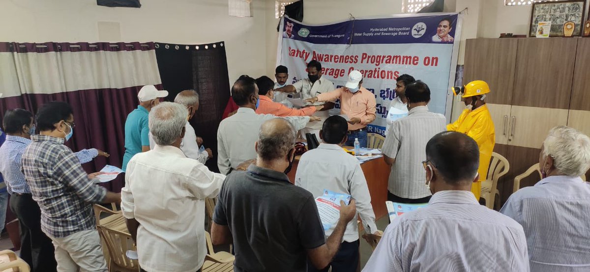 Conducted safety awareness program and rally at Kalyan Nagar Community hall along with Erragadda Division Corporator, Association people on the part of HMWSSB Sewerage Bhadratha Pakshothsavalu from 16.08.2021 to 30.08.2021 under Erragadda Section, SD.II, O&amp;M D. VI