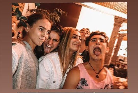 aqnphem's tweet photo. #KCAMexico #EmilioOsorio #QueLePasaAmiFamilia https://t.co/bKwwIJArrQ