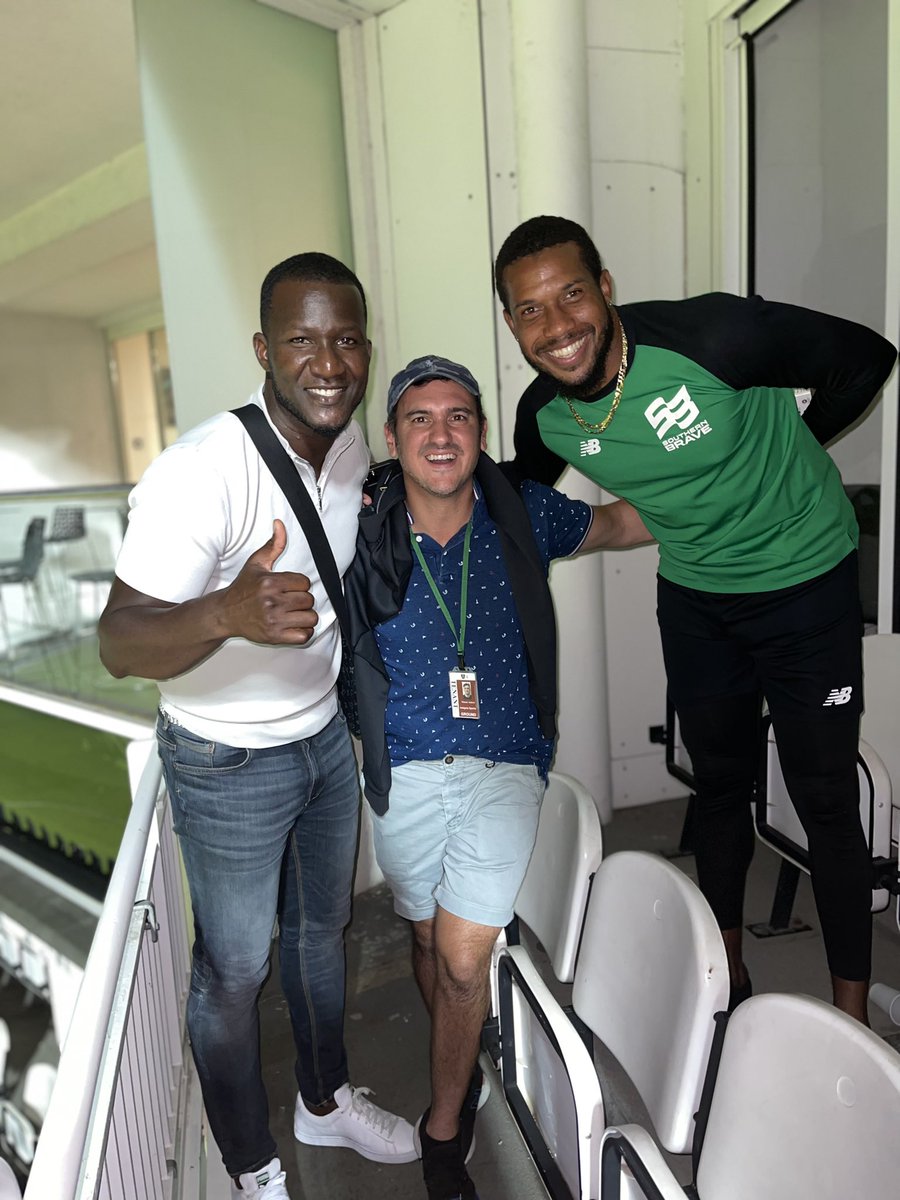 Simon Auteri (@simonauteri) on Twitter photo Congratulations <a href="/CJordan/">Chris Jordan</a> and Southern Brave and well done <a href="/darensammy88/">Daren Sammy</a> outstanding on <a href="/SkyCricket/">Sky Sports Cricket</a>. Very lucky to do what I do @Insignia_Sports π Congratulations <a href="/CJordan/">Chris Jordan</a> and Southern Brave and well done <a href="/darensammy88/">Daren Sammy</a> outstanding on <a href="/SkyCricket/">Sky Sports Cricket</a>. Very lucky to do what I do @Insignia_Sports π