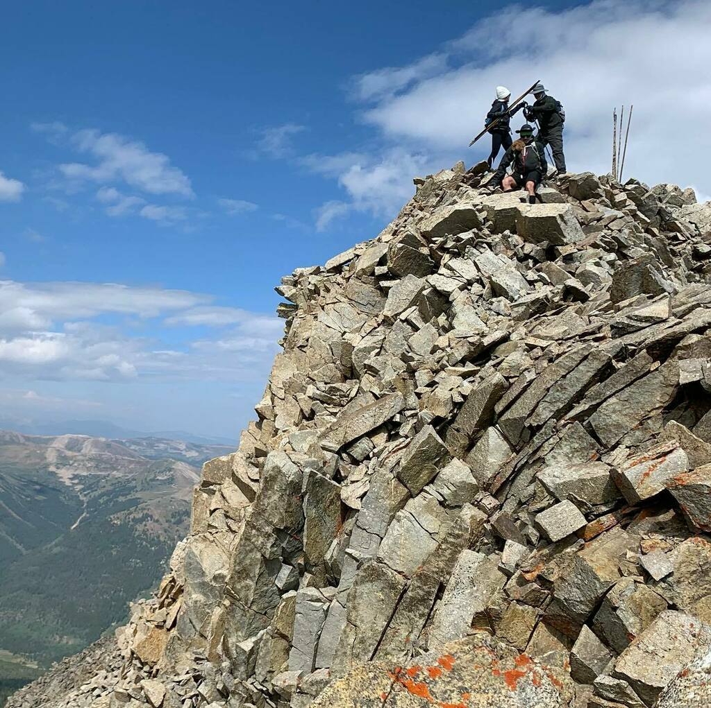 Peak 9. 
.
.
.
Epic day. @unpaved_american  #breckenridgecolorado #altitudetraining instagr.am/p/CS2aA_LJsUo/