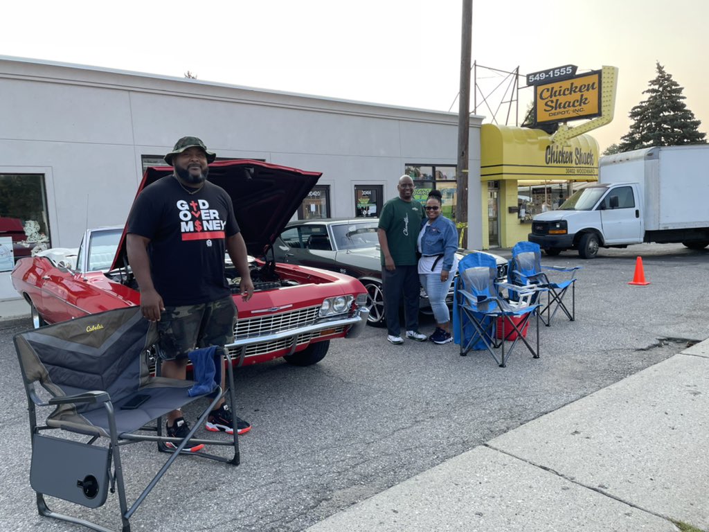 ParkStash tweet media