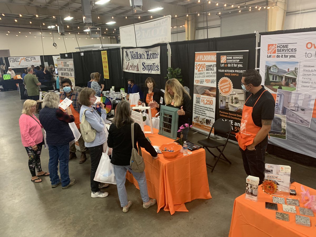 Killing it at this years Home Expo. Booth on point and team doing a great job engaging with customers and driving pipeline production. <a href="/DianeLizette/">Diane Avila</a> <a href="/MikeFloresHD/">Mike Flores</a> <a href="/Specialty1031/">JustinSears</a>