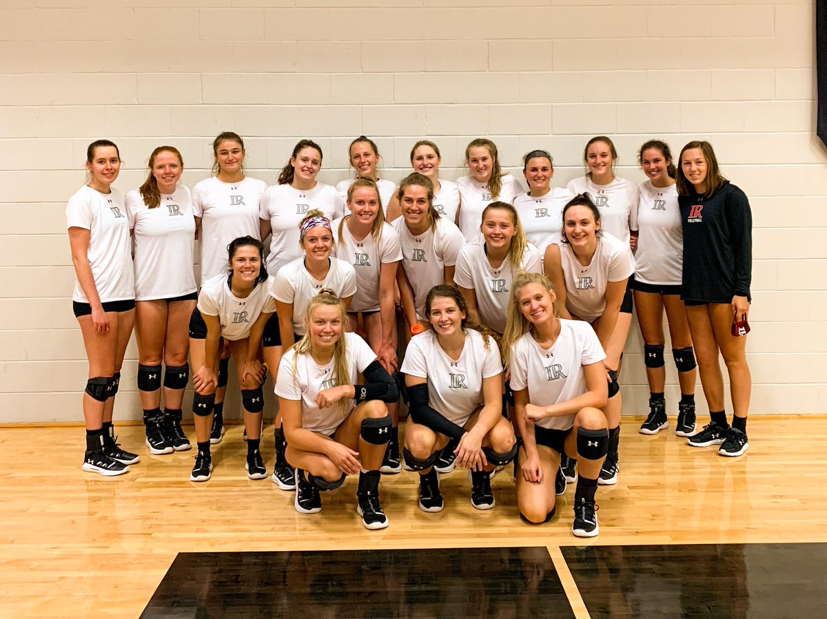 LRUVB's tweet photo. First day of scrimmages in the books! Felt good to be back on the court 🧸
#BetweenTheBlocks #GOBEARS https://t.co/oRpACIECho