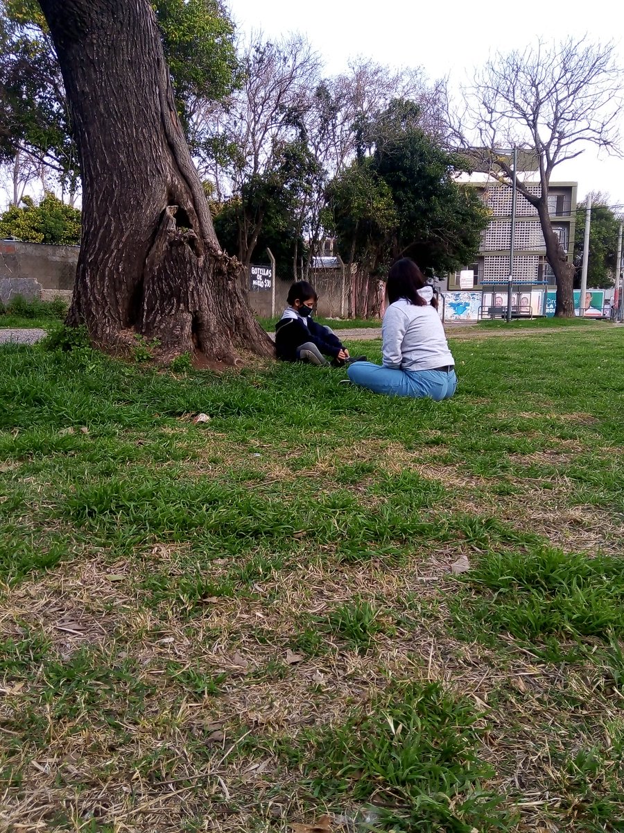 Cerramos con jornada en la Plaza República de la Sexta. Celebramos el día de las infancias hablando el idioma de la niñez, el juego.