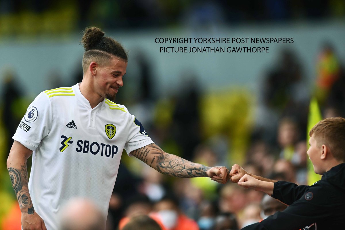 Jonathan gawthorpe (@jgawthorpeypn) on Twitter photo Fans back at Elland Road <a href="/Kalvinphillips/">Kalvin Phillips</a> #lufc <a href="/LeedsNews/">Yorkshire Evening Post</a> <a href="/GrahamSmyth/">Graham Smyth</a> <a href="/LeeSobotYEP/">Lee Sobot</a> <a href="/JoeUrquhart_/">Joe Urquhart</a> <a href="/LUFC/">Leeds United</a> #Leeds Fans back at Elland Road <a href="/Kalvinphillips/">Kalvin Phillips</a> #lufc <a href="/LeedsNews/">Yorkshire Evening Post</a> <a href="/GrahamSmyth/">Graham Smyth</a> <a href="/LeeSobotYEP/">Lee Sobot</a> <a href="/JoeUrquhart_/">Joe Urquhart</a> <a href="/LUFC/">Leeds United</a> #Leeds