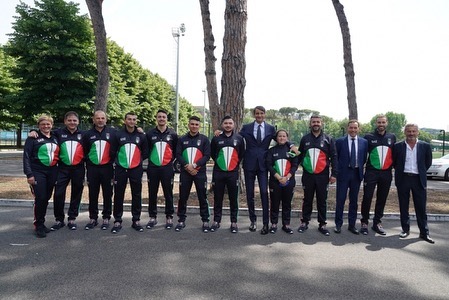 Coninews's tweet photo. A #Tokyo2020 il tiro a segno italiano ha schierato ben sette atleti, un record per l’#ItaliaTeam che ha eguagliato il numero di partecipanti di Londra 2012.

@uits_sport | #shooting https://t.co/jPESpQC4gS