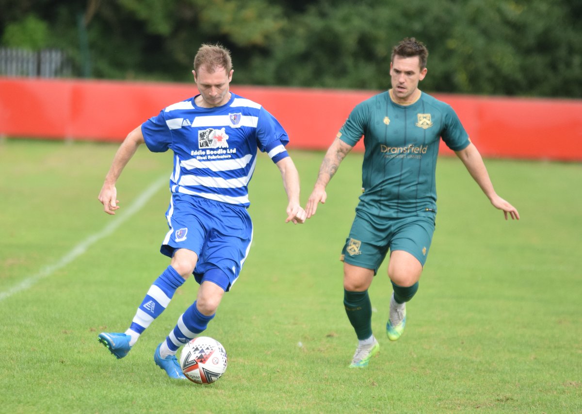 Darren Thompson tweet media