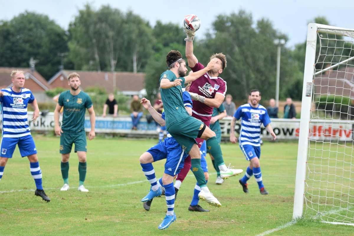 Darren Thompson tweet media