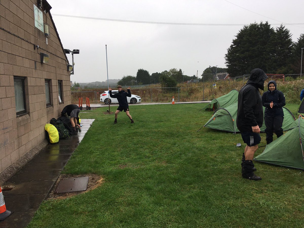2425AirCadets's tweet photo. The first   @2425AirCadets and @2418ATC expedition Silver DofE group arrived to pitch their tents in the dry. The second group were not so lucky. 

#dofe #aircadets #rafac #prideofrushcliffe #walking #navigation https://t.co/v6pePy2GBm