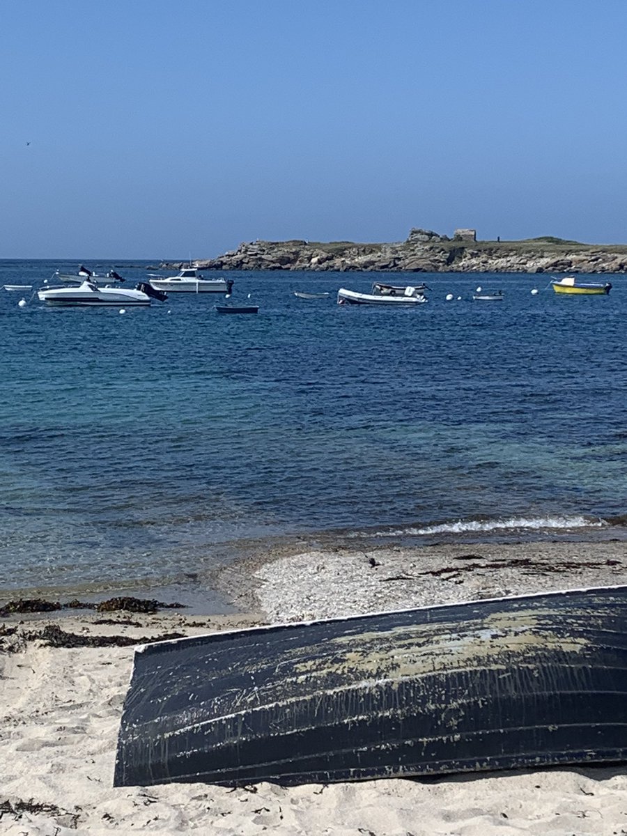 RegineRoueBzh's tweet photo. #MagnifiqueBretagne et après cela on dit qu’il ne fait pas beau, certes la météo annonçait pluie et couvert. #passionmer https://t.co/bP02tSqx4v