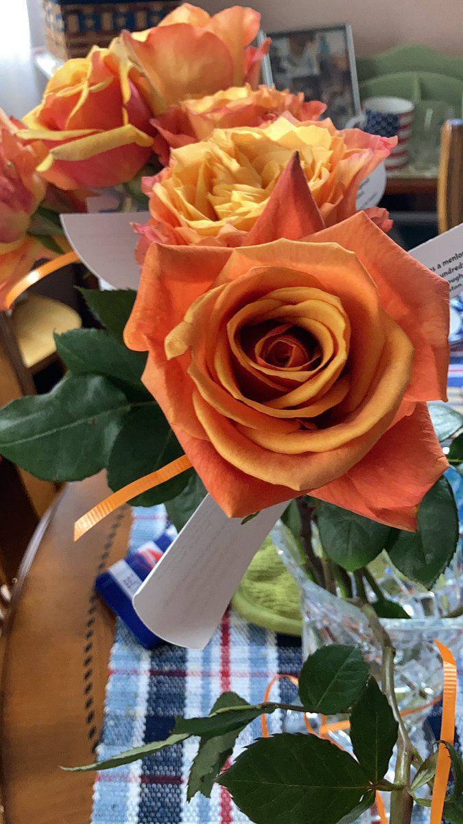 lew_beck's tweet photo. Got my flowers for the @WestEndHouseBGC in honor of Dawnn Jaffier #DAWNNFORPEACE #BFE2021 https://t.co/13aq1QgznM