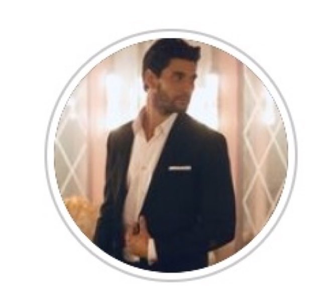 nocontextbinbon's tweet photo. Ben Barnes once couldn’t decide on what profile picture he wanted so he changed it between these 3 until he made up his mind https://t.co/OSt2qLymK6