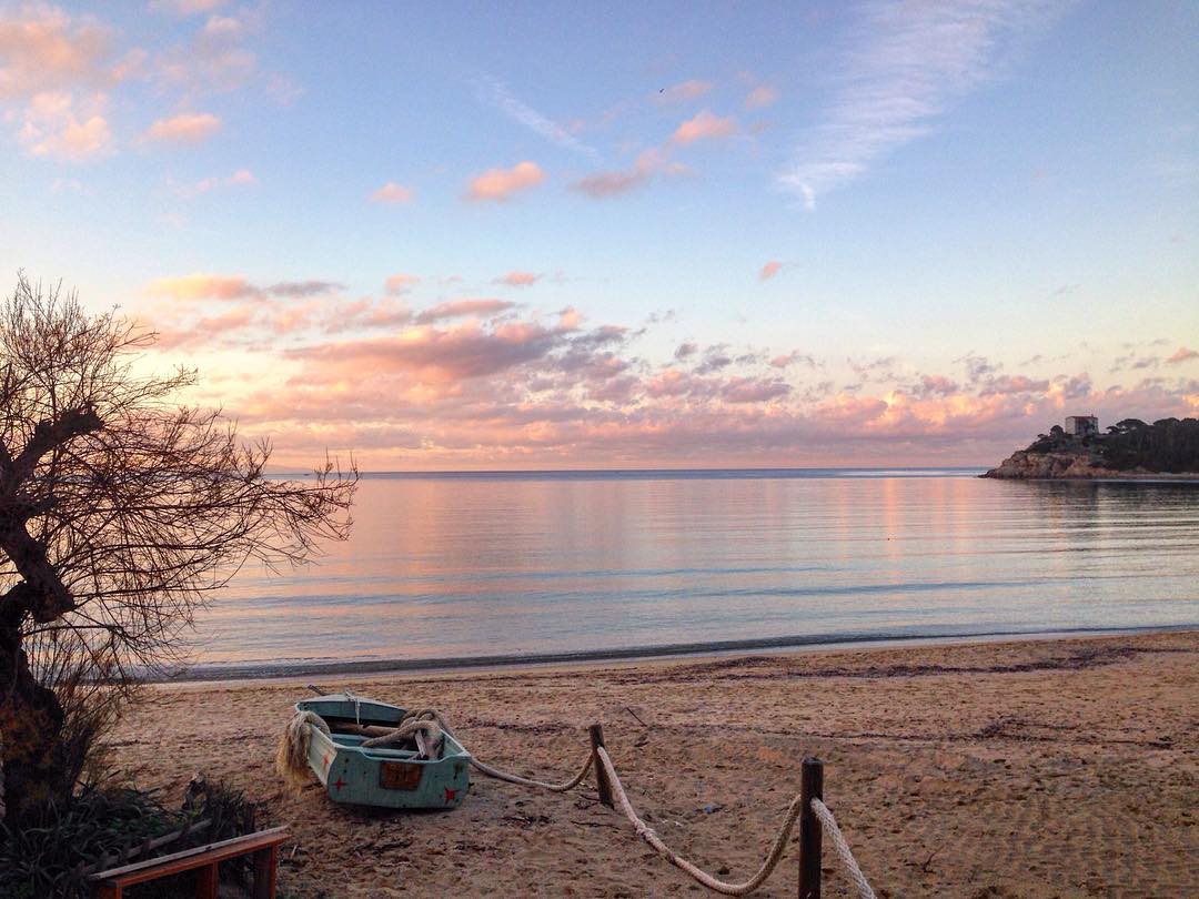 In queste giornate particolarmente calde, ecco qualche consiglio per fuggire dall'afa e godersi gli angoli più freschi della #Toscana: bit.ly/EstateFresca

foto: cicepezz bit.ly/2Wd2lyP