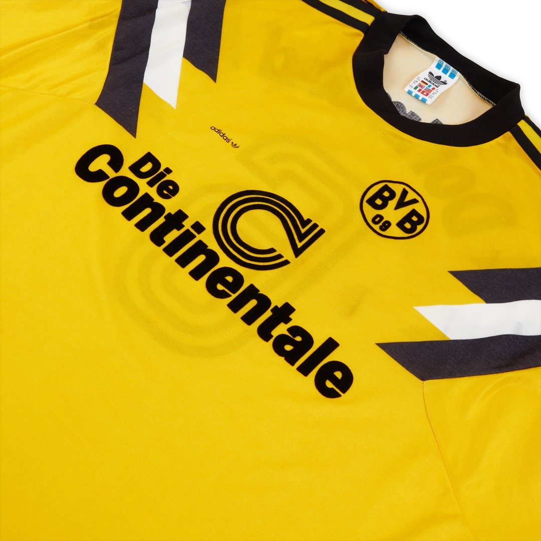 Classic Football Shirts on "Borussia Dortmund Special Edition Dortmund most famously wore this stunning shirt with tiny adidas logo in the 1989 DFB Pokal final thrashing of Werder Bremen.