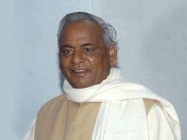 _neolexia's tweet photo. Devotion Courage Leadership
Such personalities aren't born everyday. Words are less to describe what he has given us! Extremely sad news. ॐ शांति:🙏🏻🌼 #Kalyansingh #कल्याणसिंह #formerupcm https://t.co/Y0GwTSS6HF